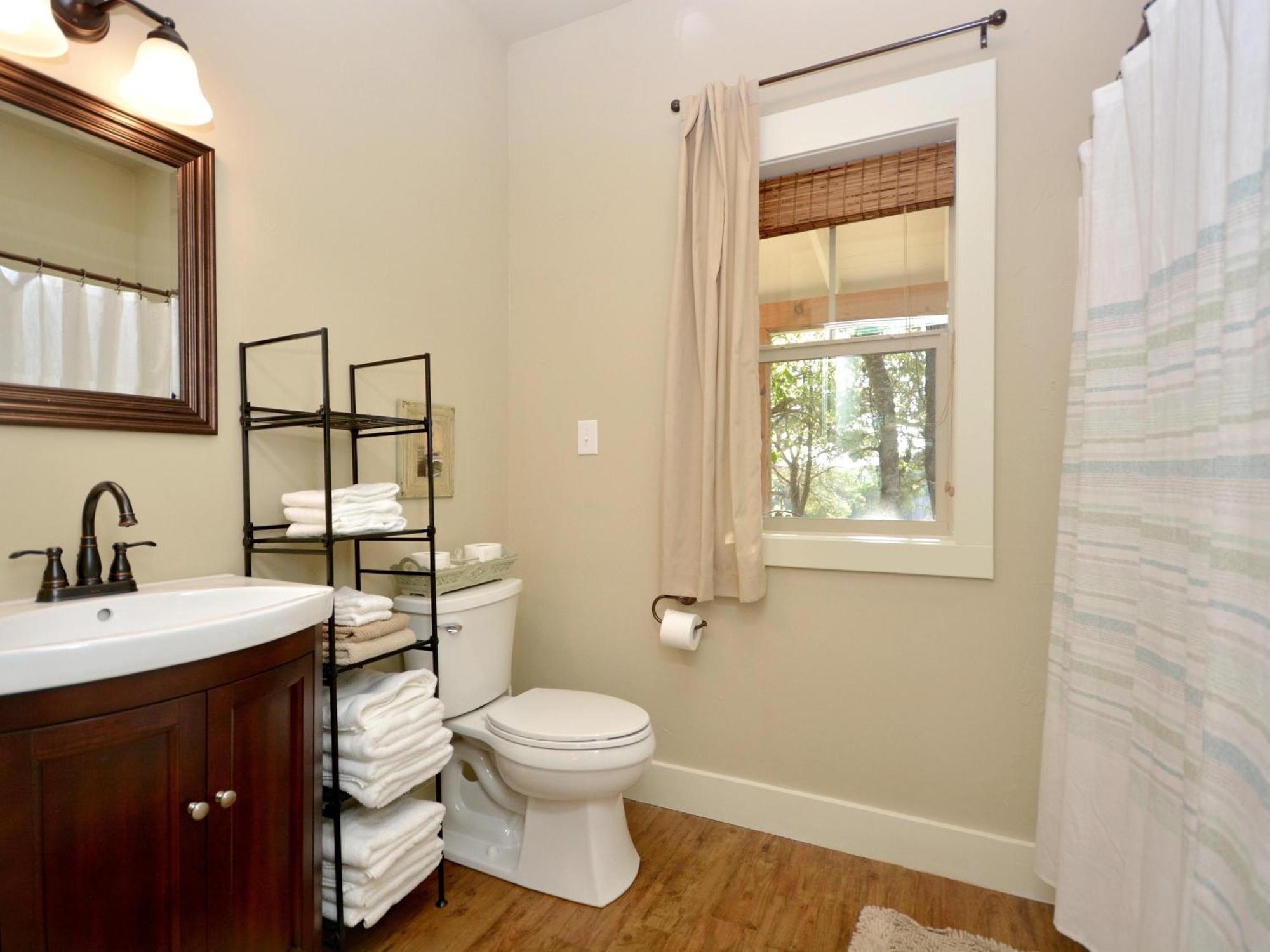 Cabins At Flite Acres - Desert Willow Wimberley Εξωτερικό φωτογραφία