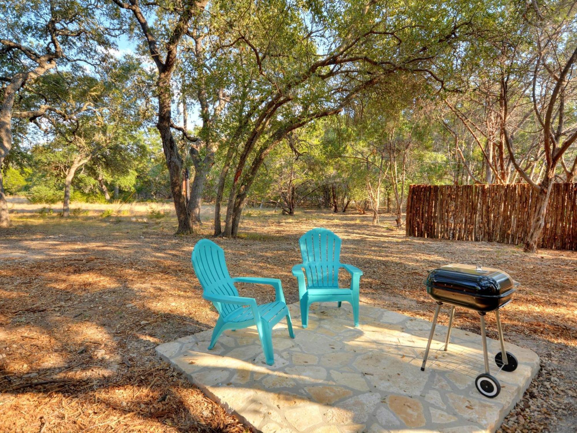 Cabins At Flite Acres - Desert Willow Wimberley Εξωτερικό φωτογραφία