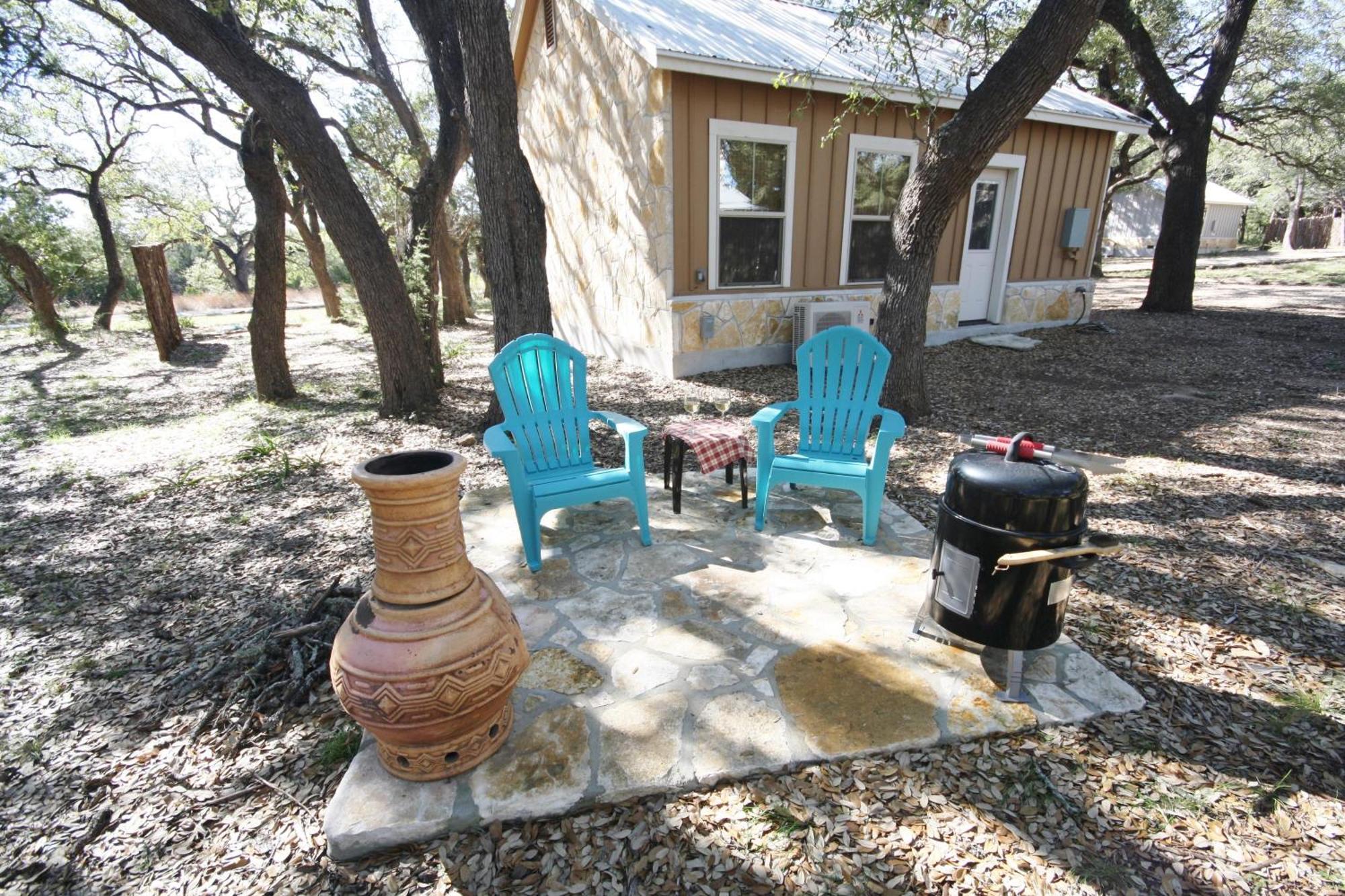 Cabins At Flite Acres - Desert Willow Wimberley Εξωτερικό φωτογραφία